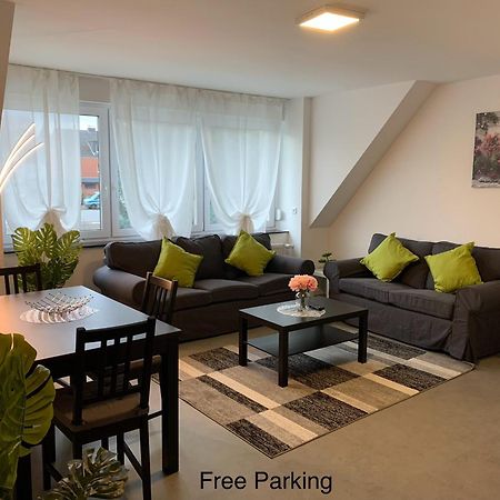 Cityapartment Platinum Mit Balkon Bzw,Terrasse ビーレフェルト エクステリア 写真