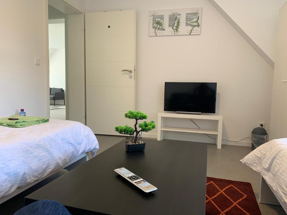 Cityapartment Platinum Mit Balkon Bzw,Terrasse ビーレフェルト エクステリア 写真