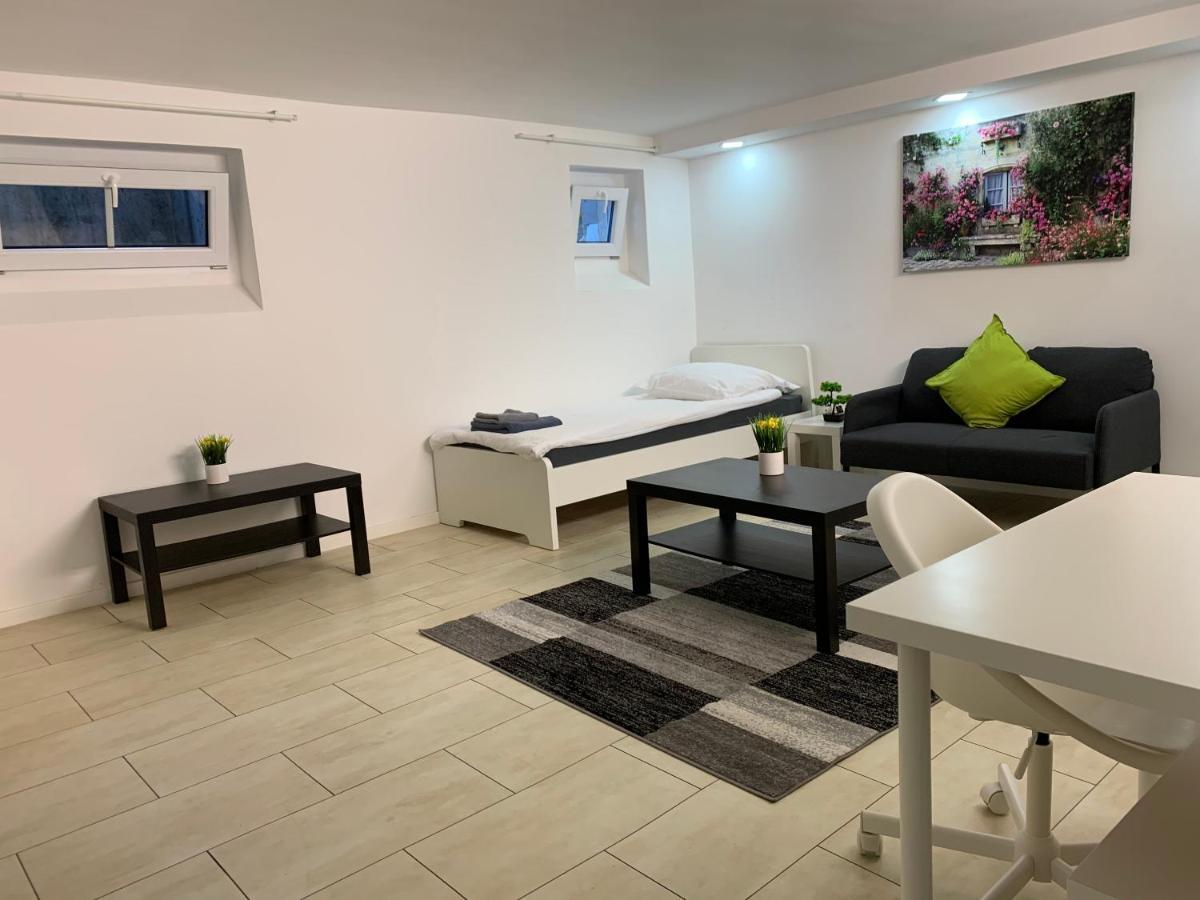 Cityapartment Platinum Mit Balkon Bzw,Terrasse ビーレフェルト エクステリア 写真