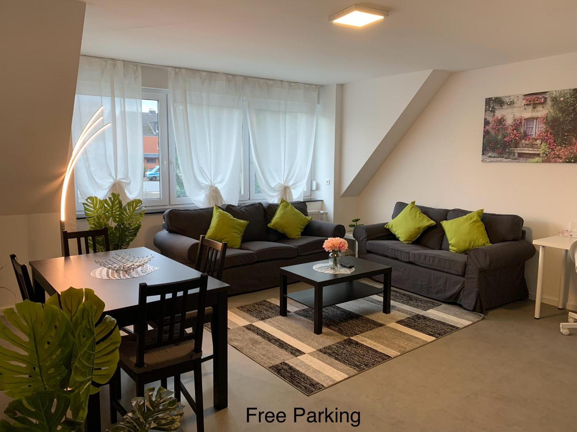Cityapartment Platinum Mit Balkon Bzw,Terrasse ビーレフェルト エクステリア 写真